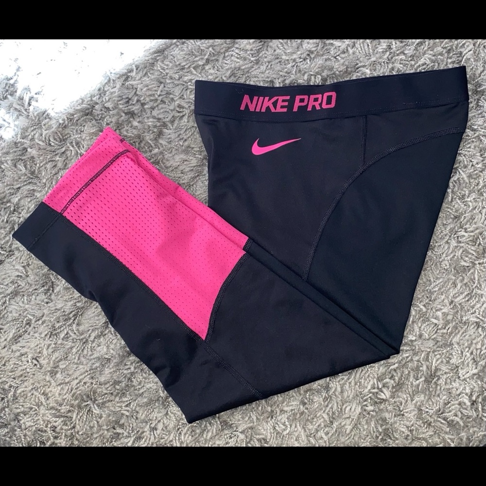 Nike Pro Capri